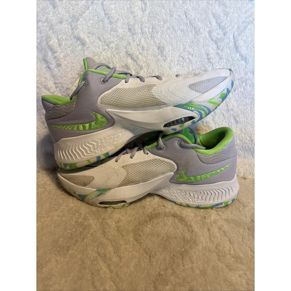Nike Zoom Freak 4 The Desicion Men's Sneakers Size 12 White Green Gray